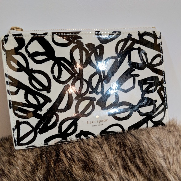 kate spade Handbags - Kate Spade literary glasses pencil pouch